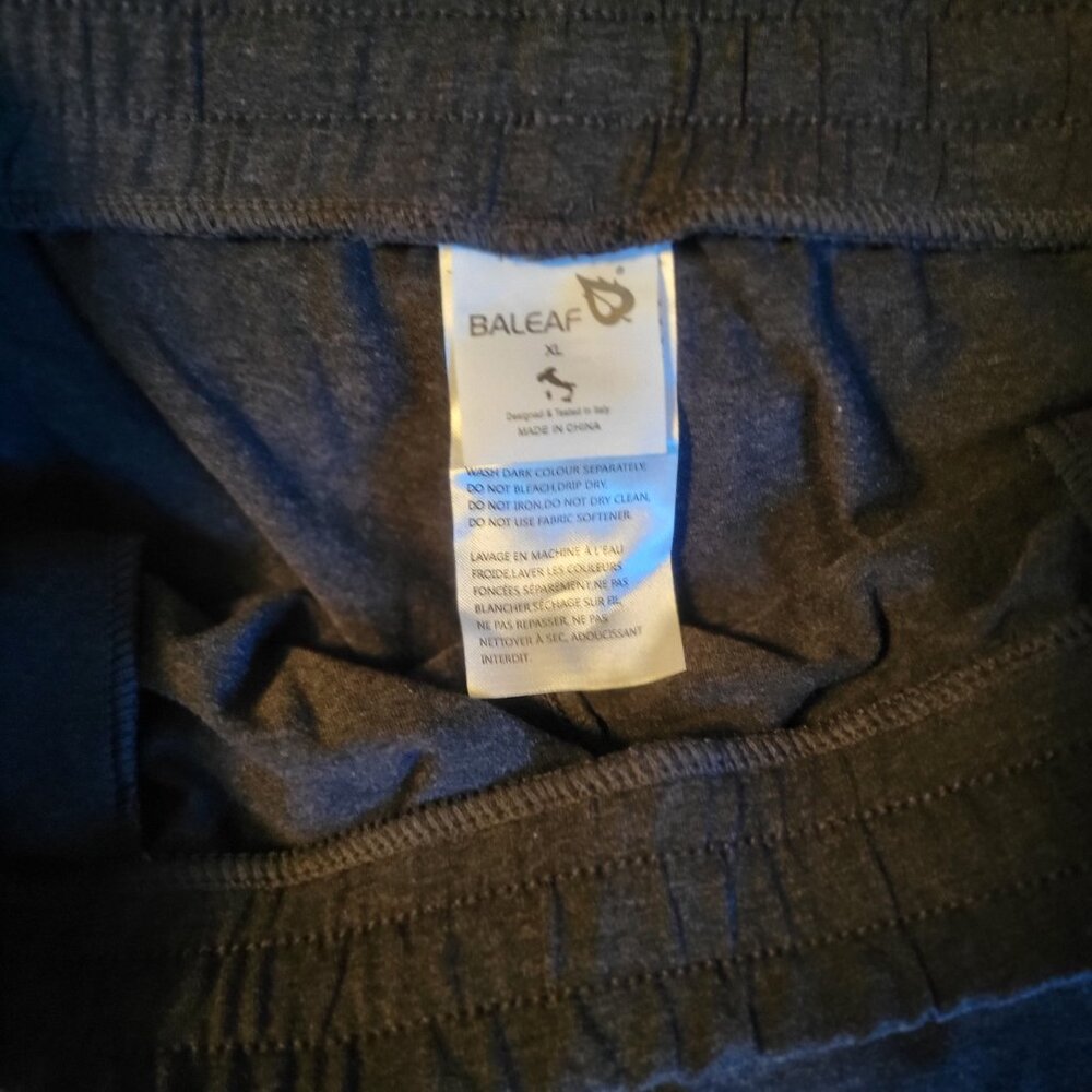 Baleaf Yoga shorts  NWT - Picture 4 of 5